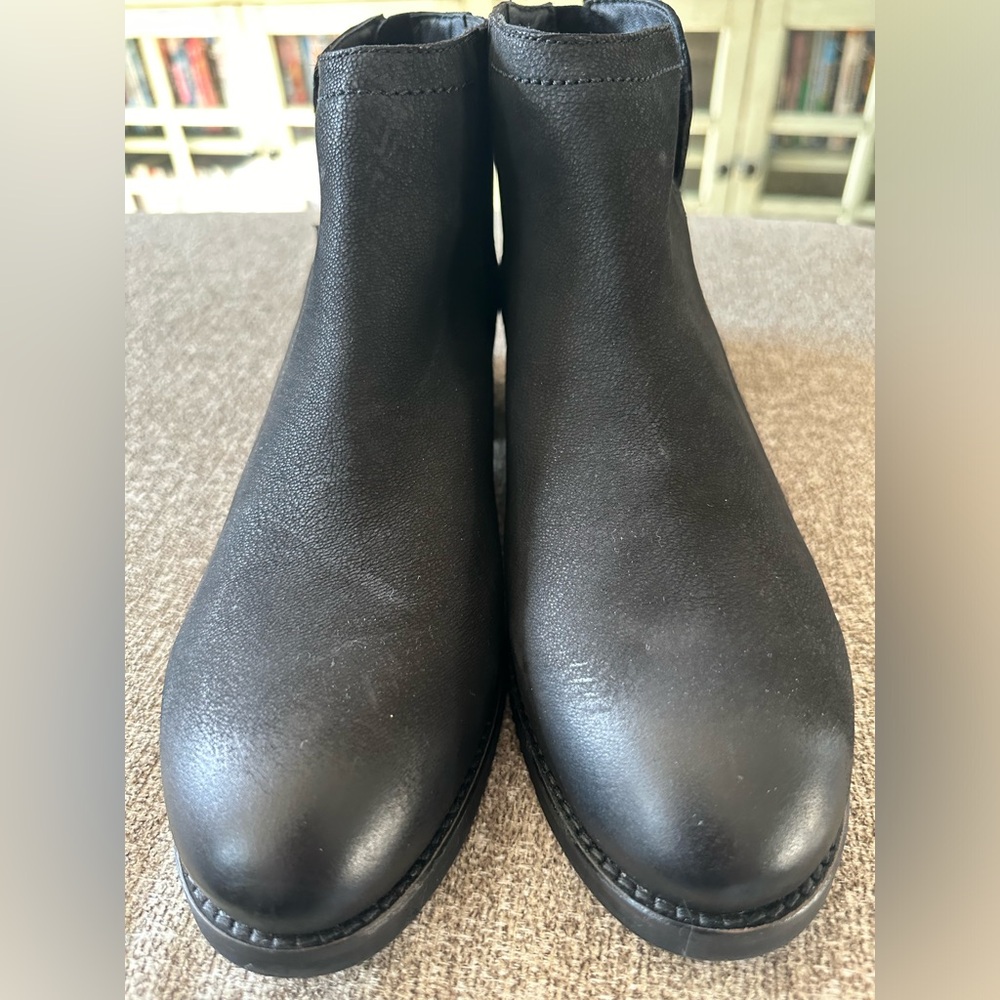 Black ankle boot